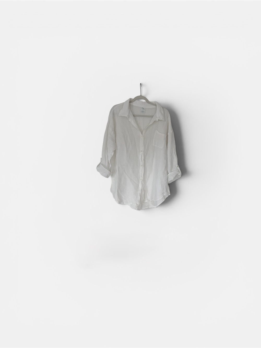 Kona Sol Lightweight White Button-Down Shirt